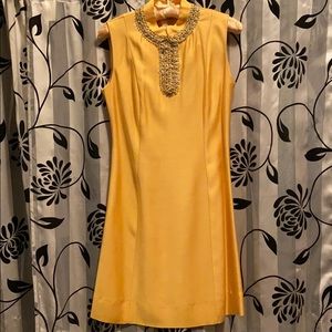SOLD Vintage Yellow Gold Dress 💛